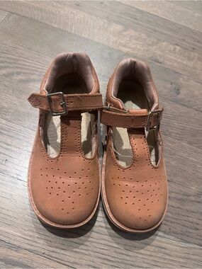 Stride Rite Girls Tan T‑Strap Leather Dress Shoes